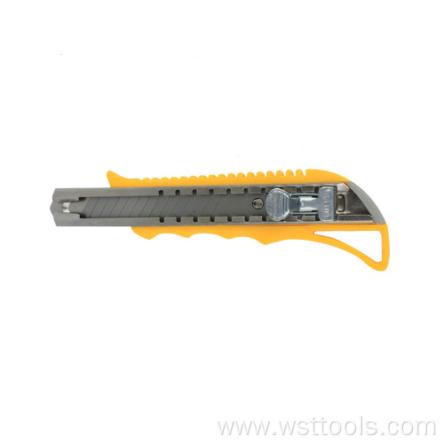 Retractable Knife with Snap Off Blades